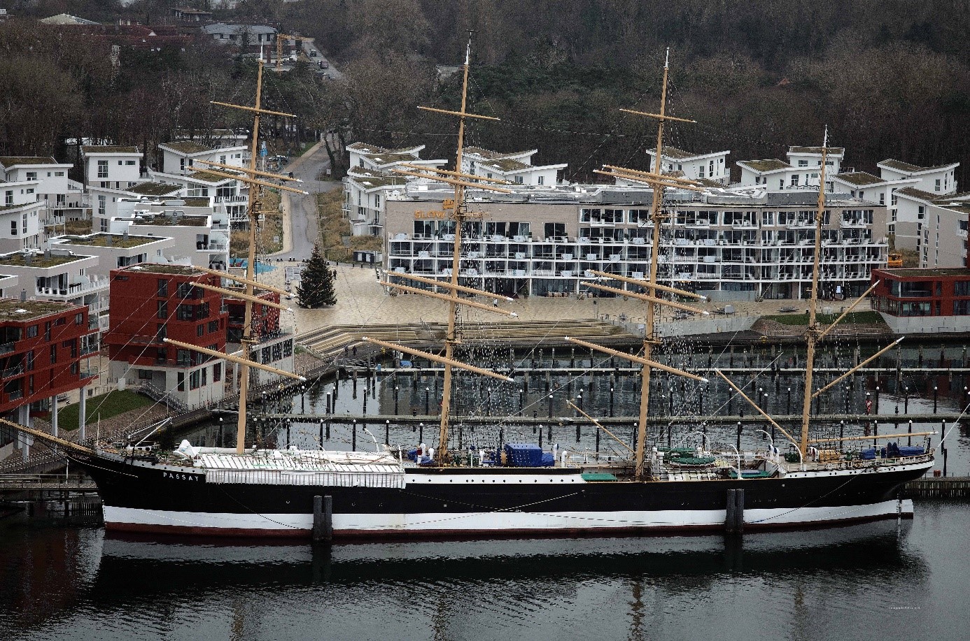 Beach_BAY.jpg - 609,00 kB