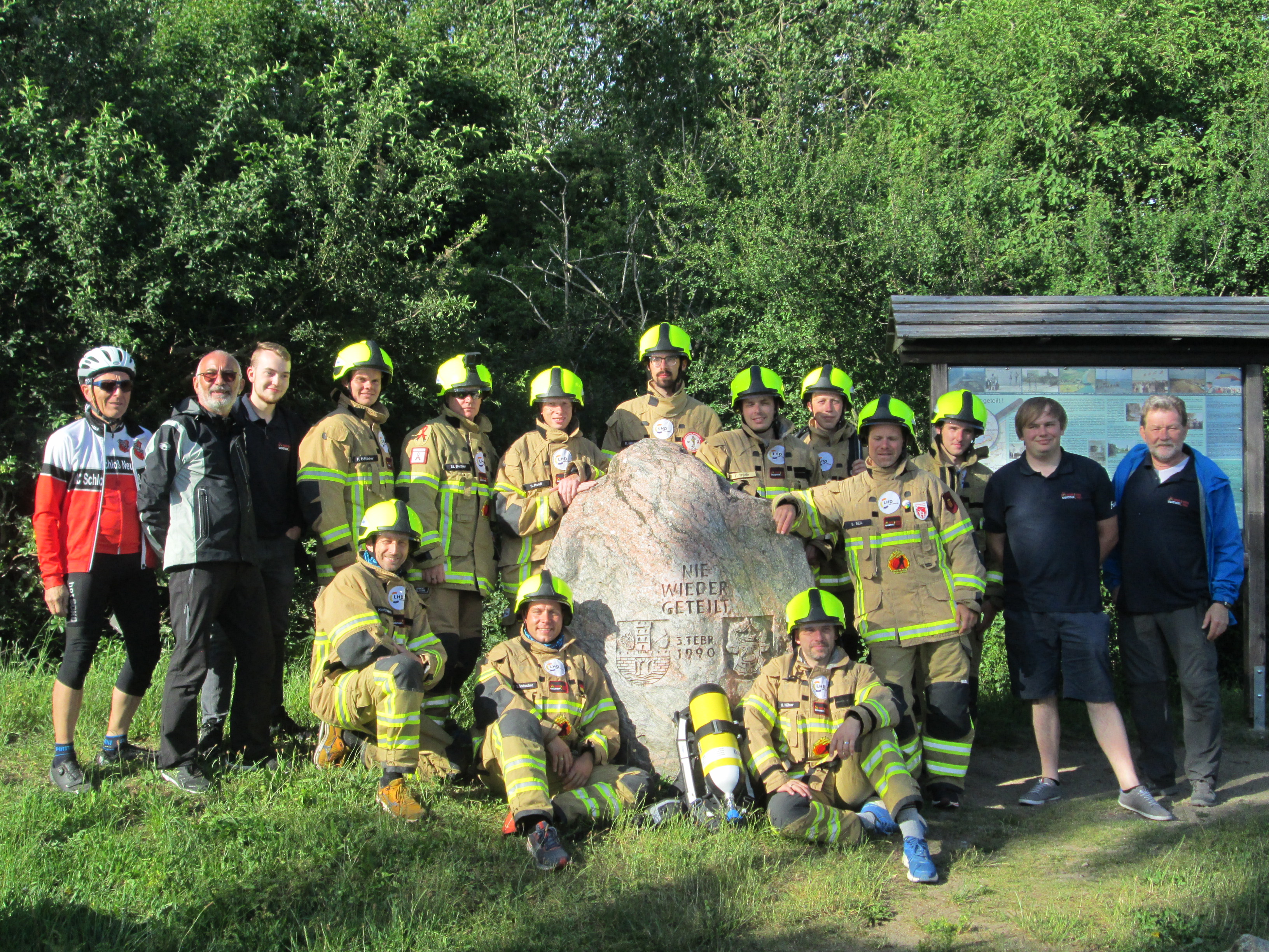 IMG_3485.jpg - 3,30 MB