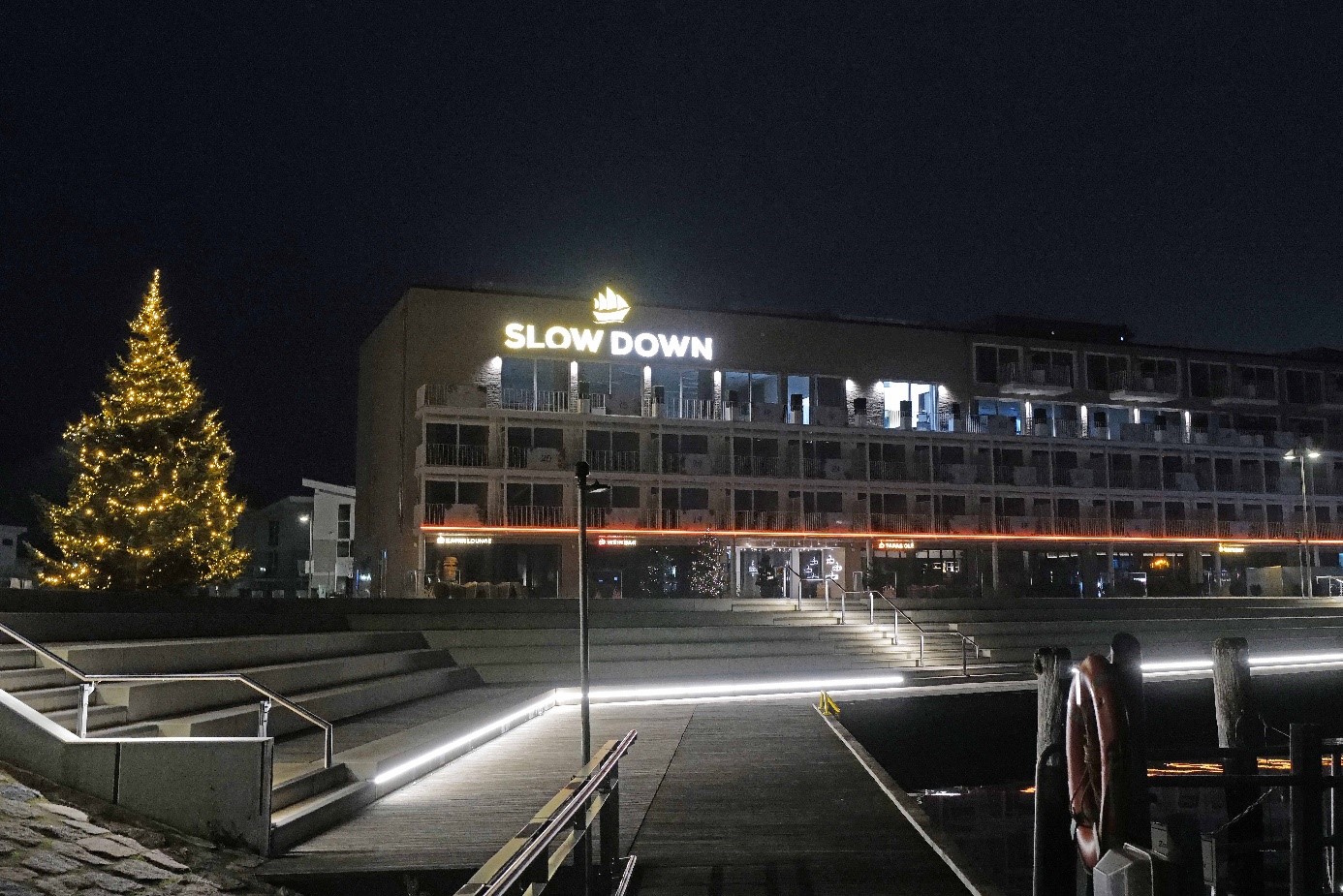 Vgele_Beach_BAY.jpg - 409,94 kB